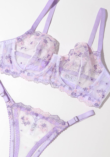 ست شورت و سوتین ژینا