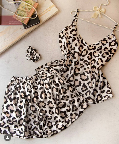 ساتن الکیس پلنگی