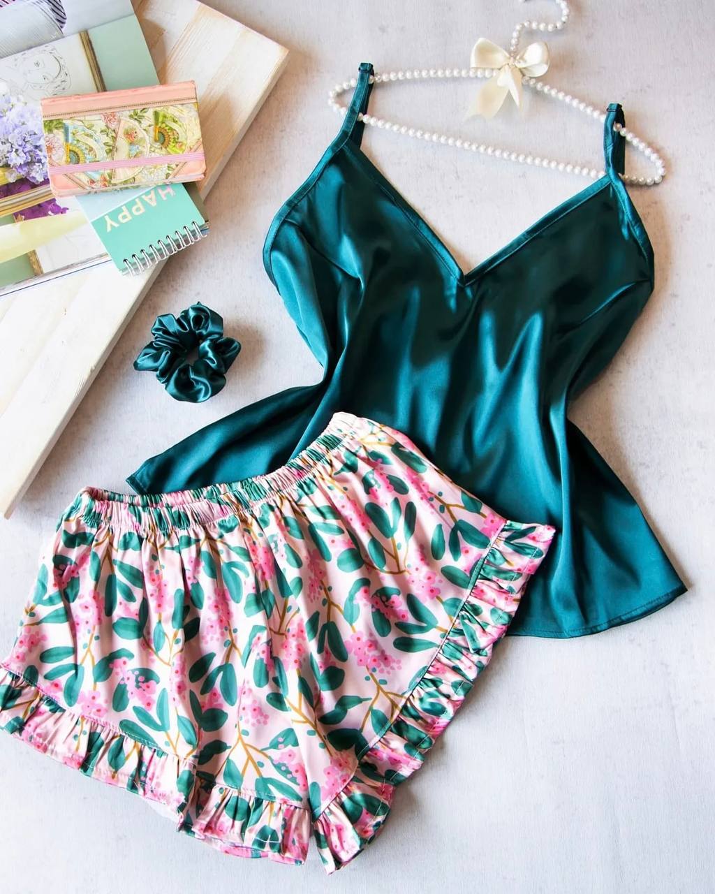 ساتن الکیس گل پشمی